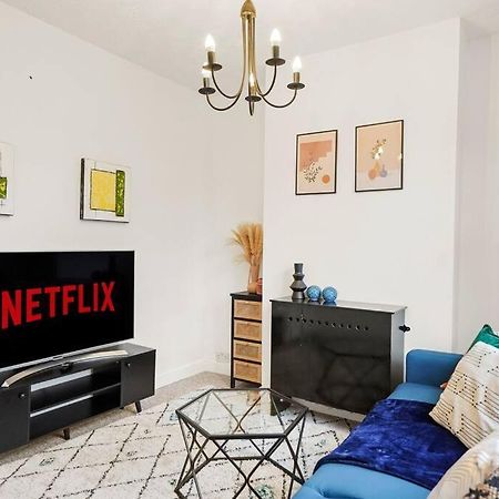 Aesthetic Cambridge Cottage Sleeps 5! Eksteriør billede