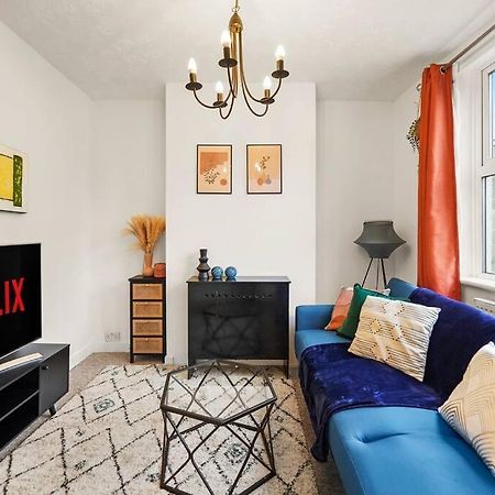 Aesthetic Cambridge Cottage Sleeps 5! Eksteriør billede