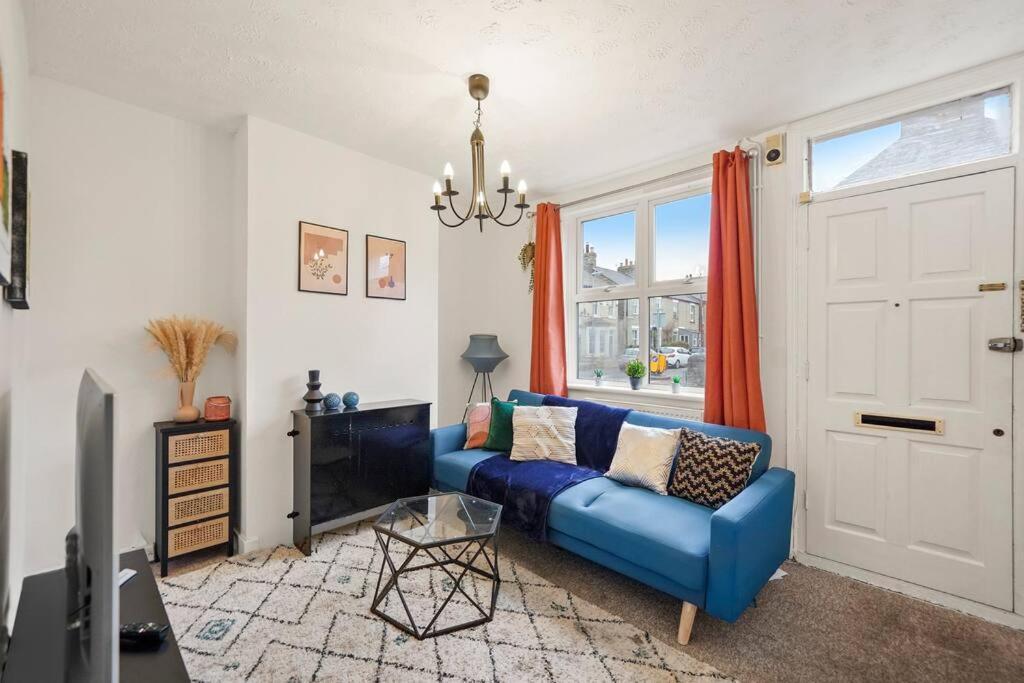 Aesthetic Cambridge Cottage Sleeps 5! Eksteriør billede